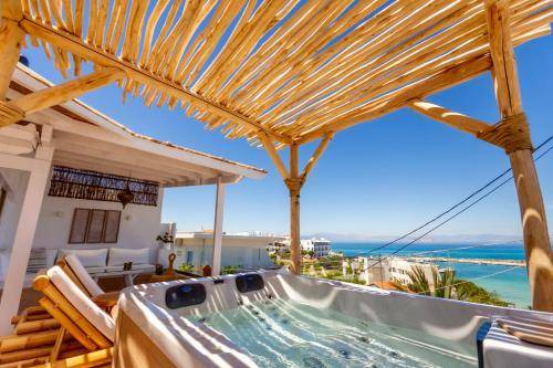 Milos House | 65 m² House ∙ 3 bedrooms ∙ 6 guests