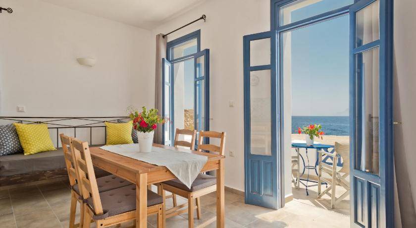 Lefkos Villa | 65 m² Villa ∙ 2 bedrooms ∙ 6 guests