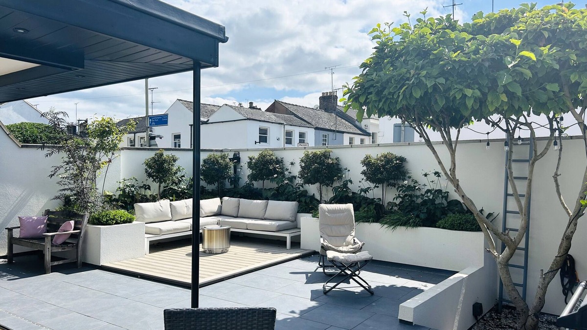 Montpellier House | 65a Montpellier Terrace