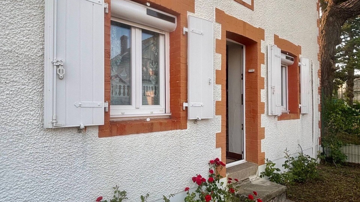 La Bernerie-en-Retz House | 66 m² house with enclosed garden, 400m walk to the main beach and all amenities