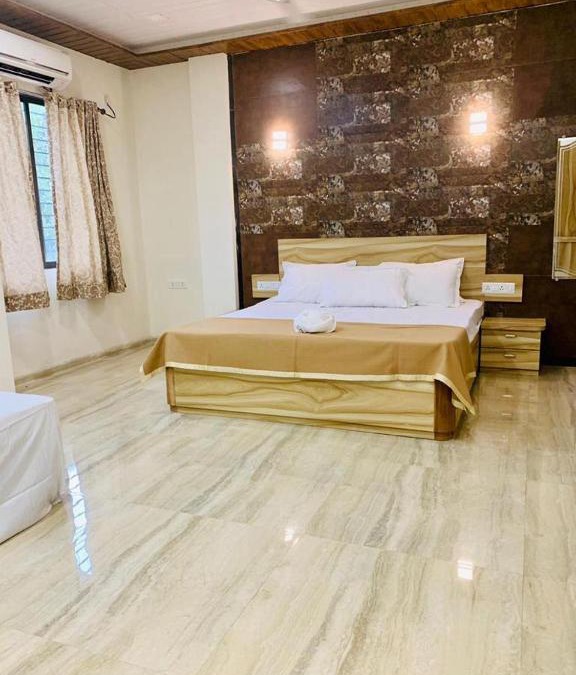 Durshet Villa | 6BHK VIlla in Khopoli Near Adlabs Imagica by Travelslick