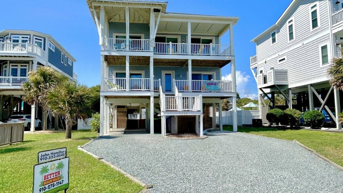 Yaupon Beach House | 6BR 4.5BA House, 2nd Row, Ocean Views, Pool, Sleeps 12