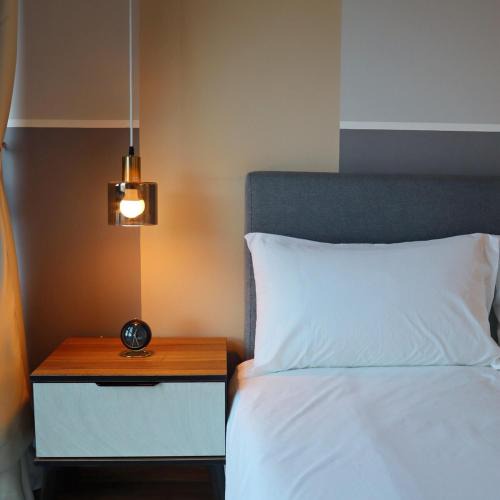Ampang Apartment | 6pax Modern-Contemporary, Reizz, Kuala Lumpur