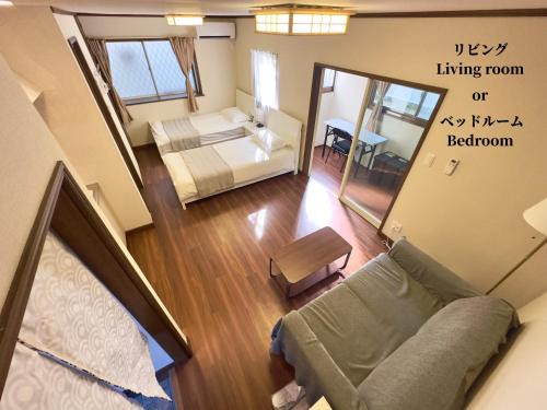 Nakano Apartment | 7時IN19時OUT # 西武新宿駅電車11分 # テラス # ベット可 # 新規 # 最大4名 # 専用バスキッチン # 7 00 IN19 00 OUT # 11 min train to Seibu Shinjuku # Terrace # Bed available # Newly renovated # Max 4 guests # Private bath kitchen