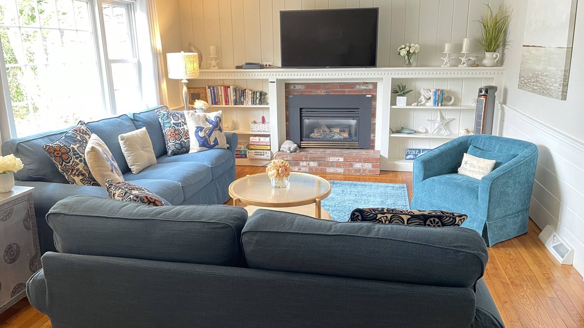 Bass River Cottage | 7/10 Walk to beaches -Dog Friendly - Willow Breeze Cottage *Summer: Fri-Fri*