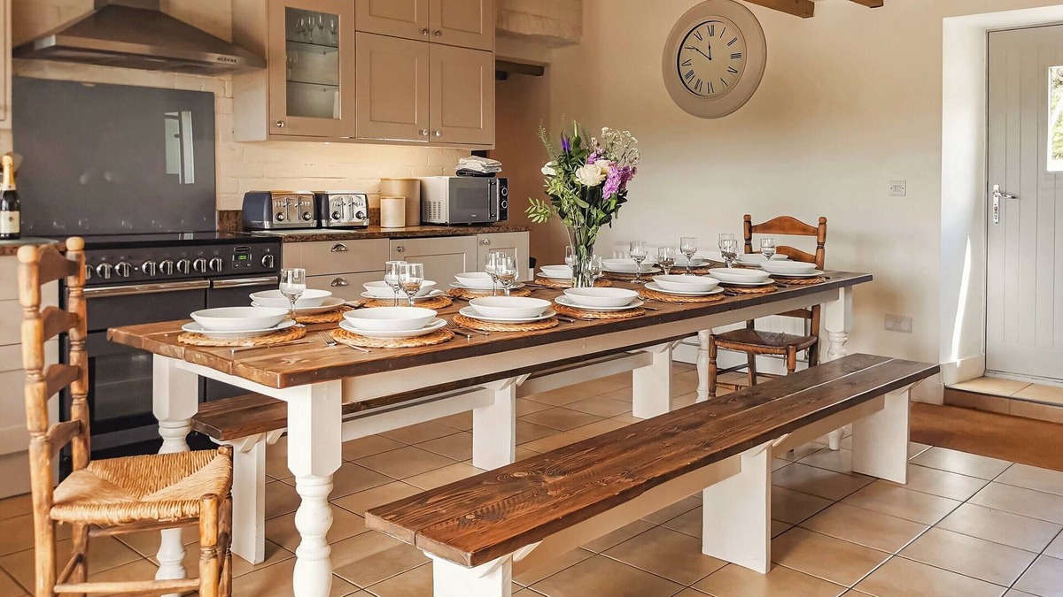 Bradbourne Cottage | 7 bedroom accommodation in Bradbourne, near Ashbourne