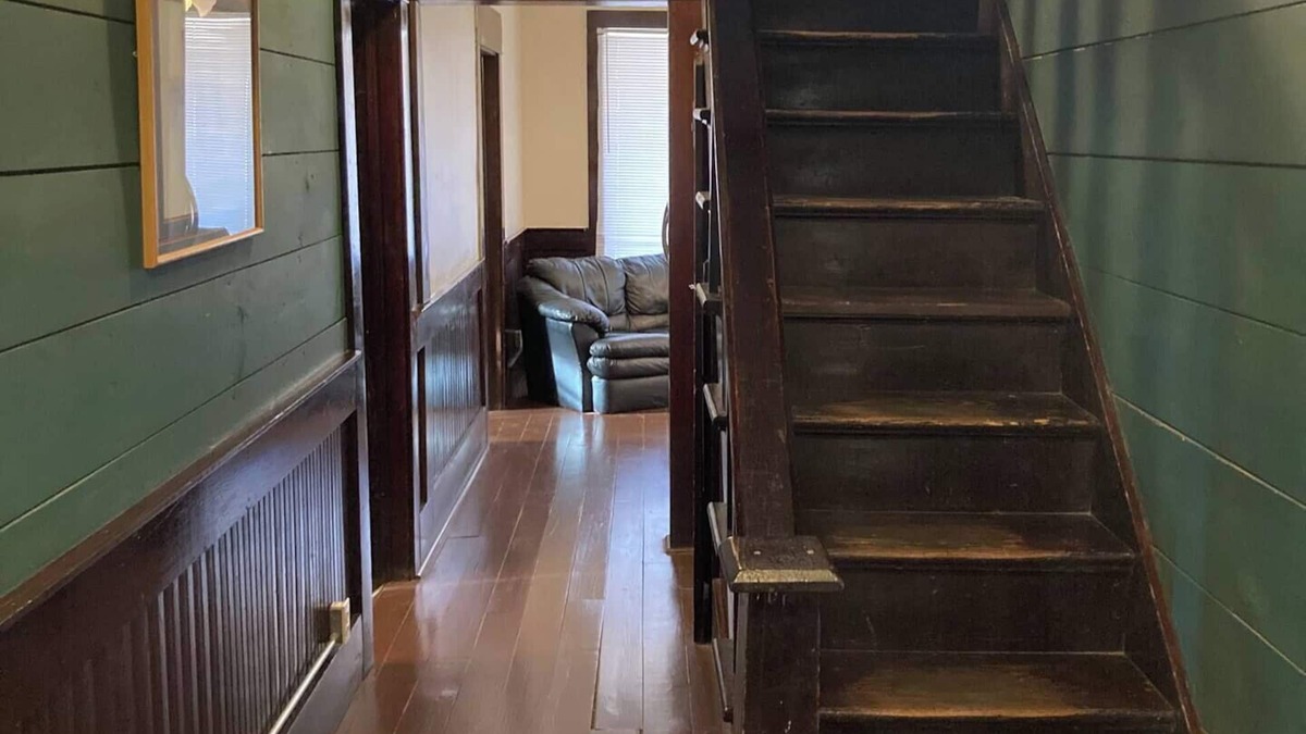Hollis Bed & Breakfast | 7-bedroom bed & breakfast inHollis with WiFi, AC