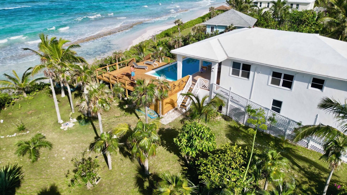 Double Bay House | 7 bedroom Ocean Front in Double Bay Eleuthera with NOT heated pool