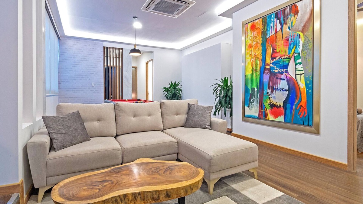 El Laguito Apartment | 7-Bedroom Penthouse perfect location.