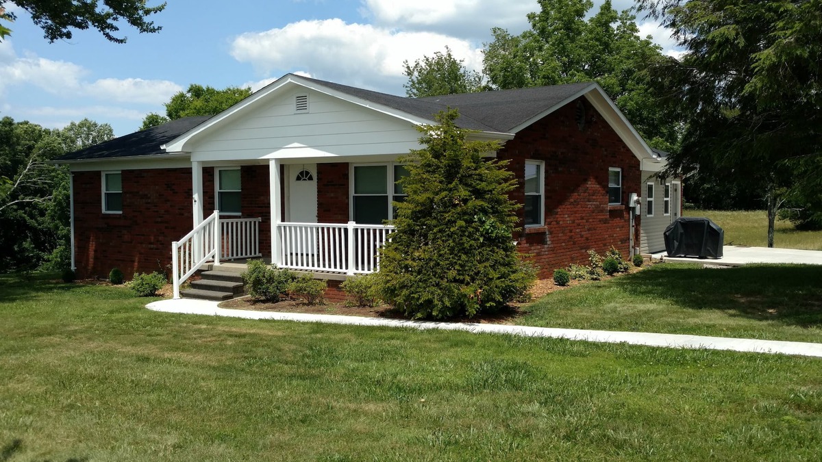 Nancy House | 7 Bedroom Home/Lake Cumberland/Somerset/Pulaski County Park/Lees Ford Marina