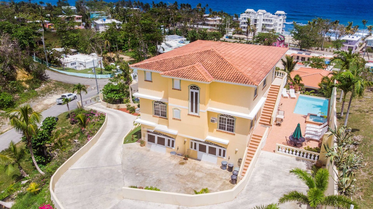 Puntas House | 7 Bedroom House with Infinity Pool and Ocean Views