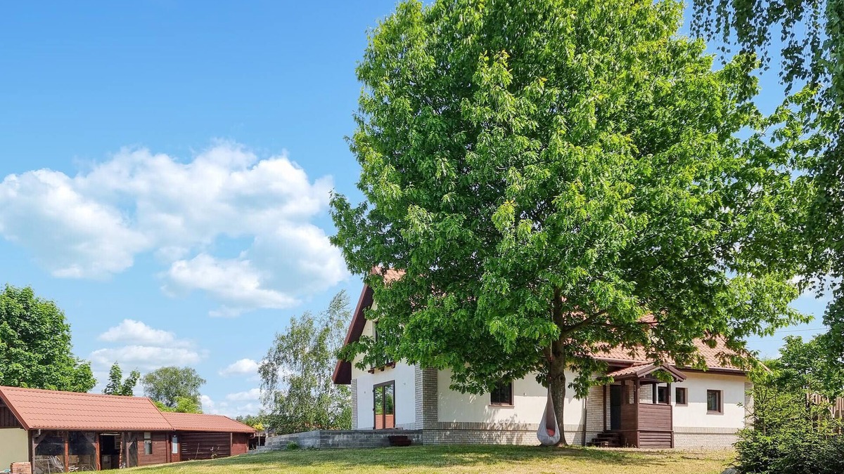 Jonkowo House | 7 bedroom lovely home in Szalstry