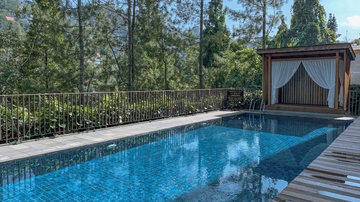 Bandung Villa | 7 BR Hill View Villa with a private pool 1
