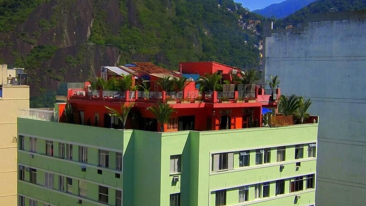 Copacabana Apartment | 7 BRD "The Coral Penthouse" w/360° | Beach | AC All Rm