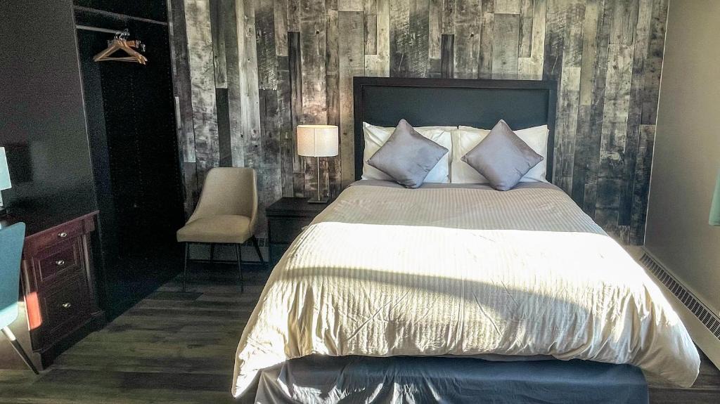Lamont Hotel | 7 Day's Hotel