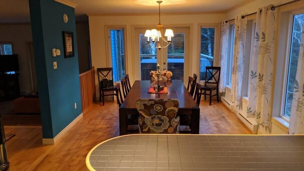 Humber Village Ski Chalet | 7 Hillside Drive - Humber Valley Resort