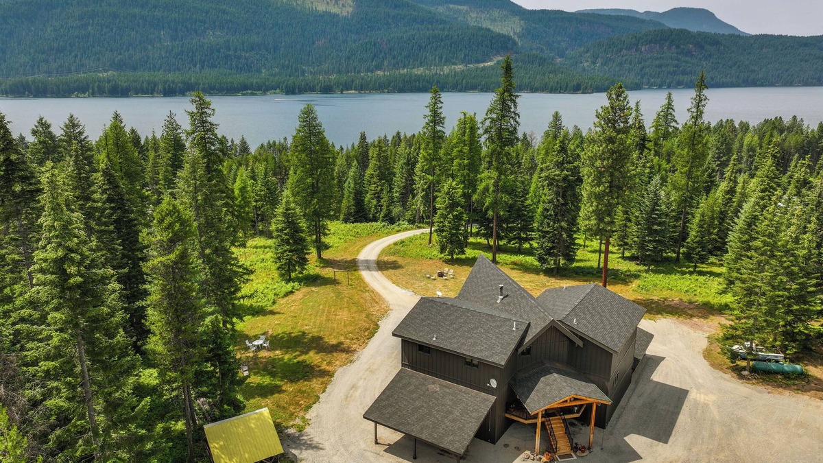 Trout Creek House | 7 Mi to Boat Launch: Luxe Montana Family Home