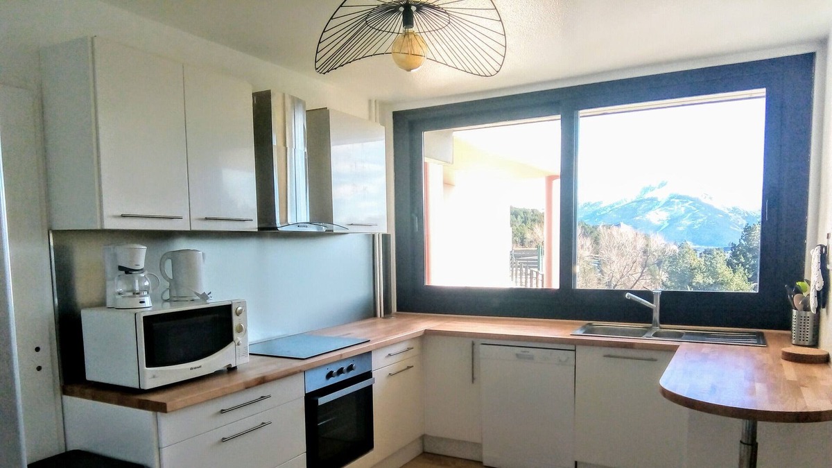 Egat Apartment | 7-person apartment with panoramic view near the golf course
