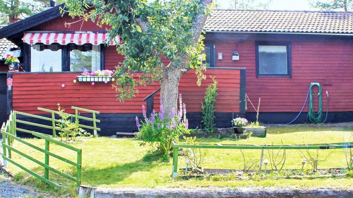 Otterstad House | 7 person holiday home in LIDKÖPING