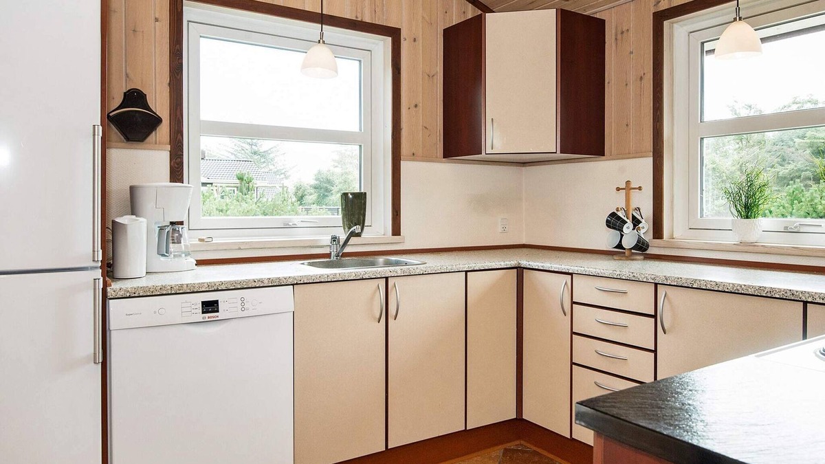 Blavand Strand House | 7 person holiday home in Blåvand