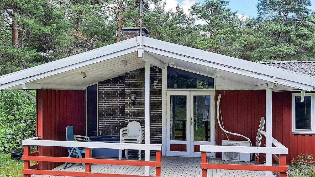Helberskov Strand House | 7 person holiday home in Hadsund
