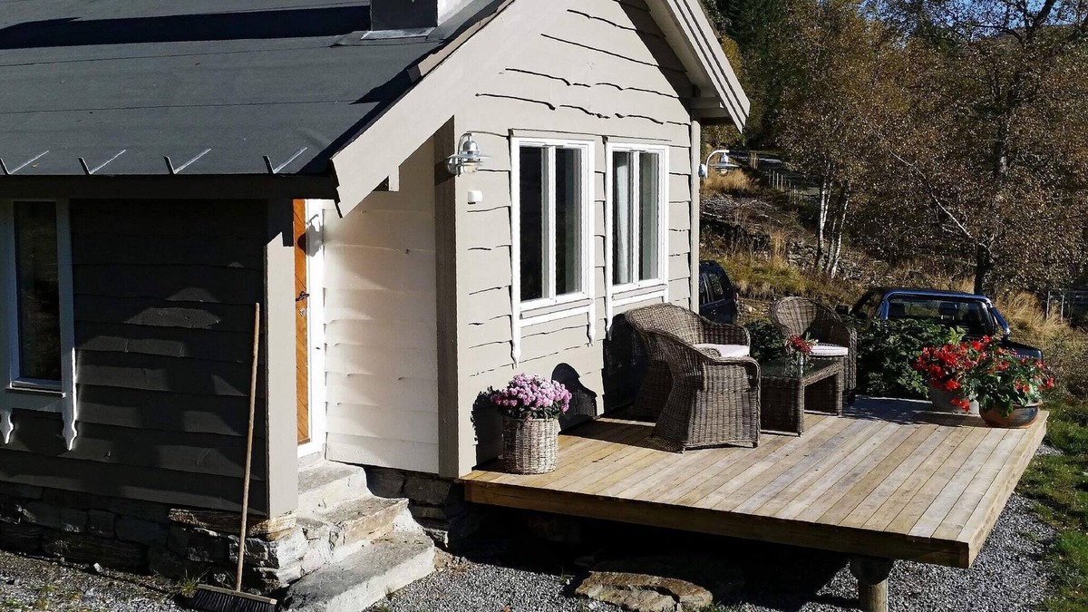 Orsta House | 7 person holiday home in ØRSTA/BRUNGOT