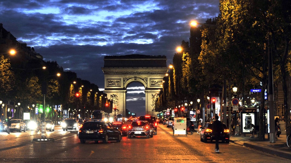 Faubourg-du-Roule Apartment | 7 RUE WASHINGTON PARIS, CHAMPS ELYSEES, George V