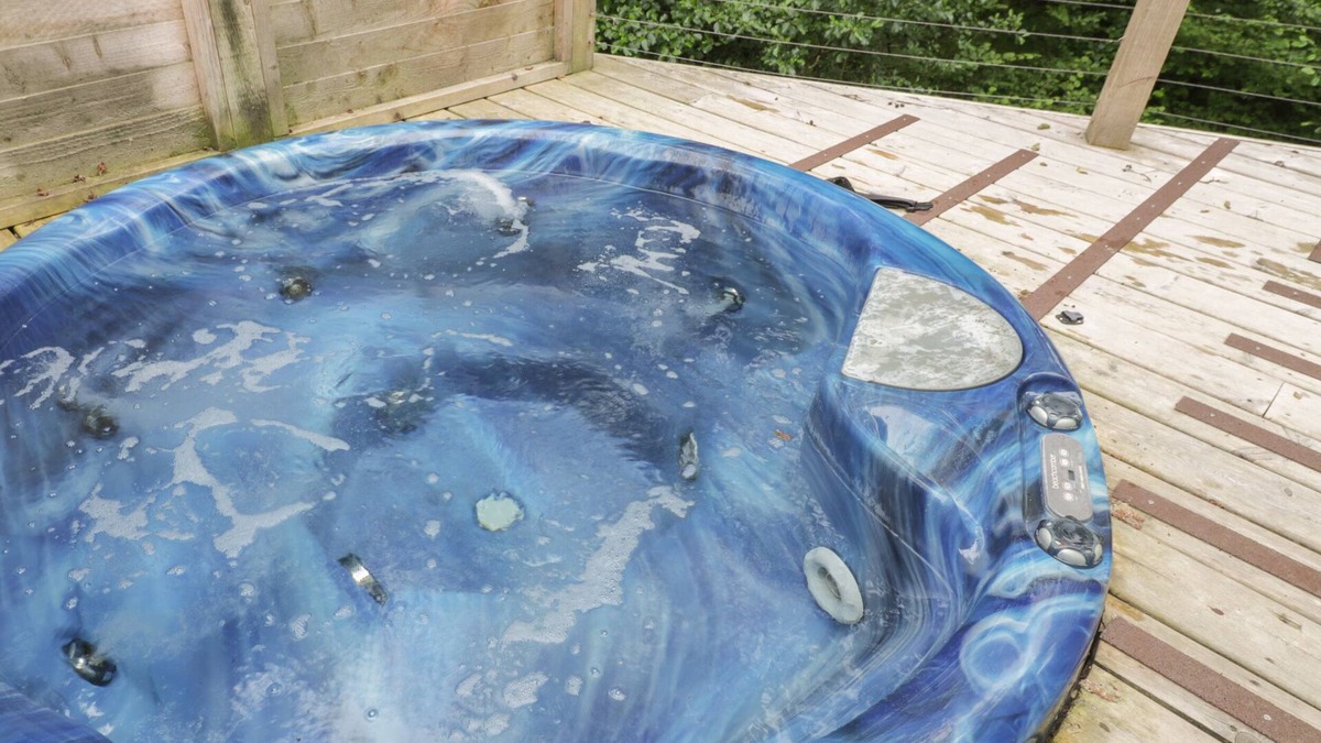 Looe Cottage | 7 Streamside