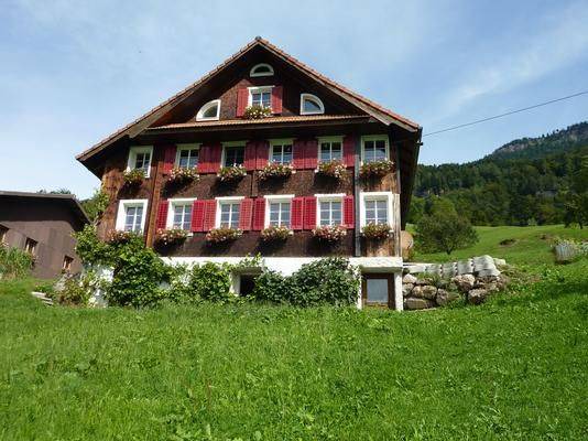 Vitznau Apartment | 70 m² Apartment ∙ 2 bedrooms ∙ 4 guests