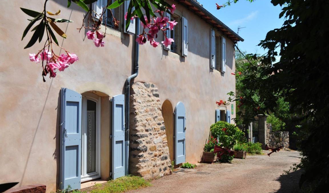 Octon House | 70 m² Gîte ∙ 2 bedrooms ∙ 4 guests