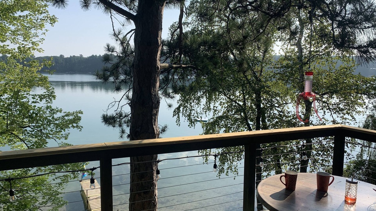 Waupaca Cottage | 70's-80's Vintage Cottage on Round Lake