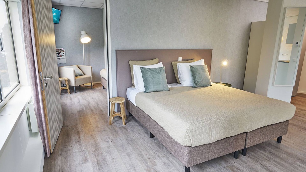Badhoevedorp Apartment | 70m2 Two Room Apartment | Near Amsterdam & Schiphol