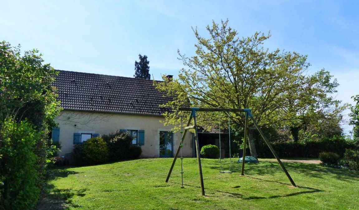 Le Brethon Cottage | 73 m² Cabin ∙ 2 bedrooms ∙ 4 guests