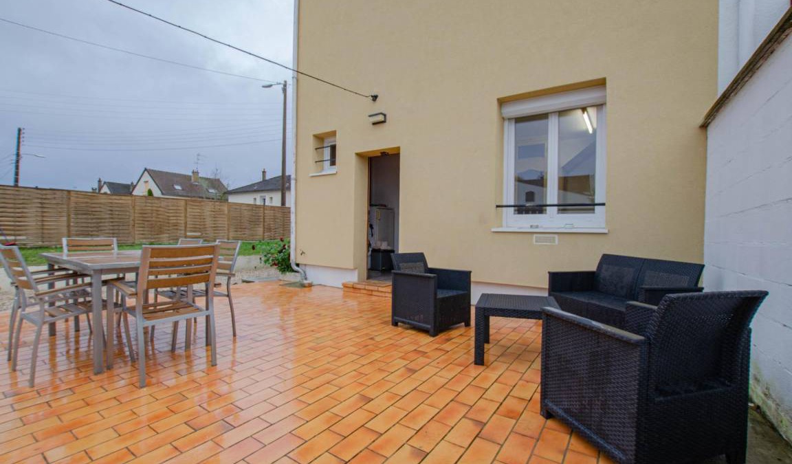 Saint-Julien-les-Villas House | 75 m² Gîte ∙ 2 bedrooms ∙ 5 guests