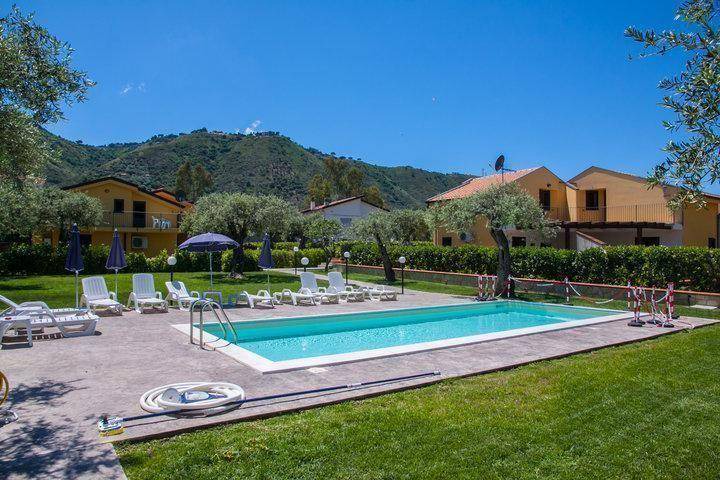 Mazzaforno Apartment | 75 m² Apartment ∙ 2 bedrooms ∙ 6 guests