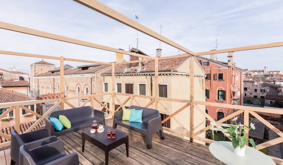 Santa Croce Apartment | 75 m² Apartment ∙ 1 bedroom ∙ 2 guests