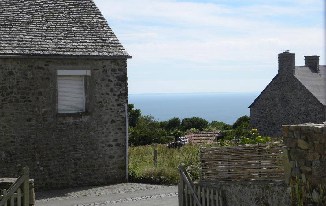 Herqueville House | 75 m² Gîte ∙ 2 bedrooms ∙ 4 guests
