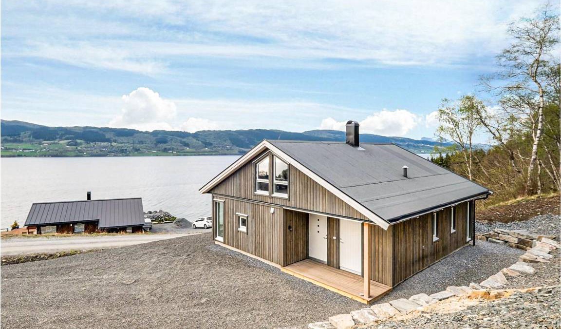 Gjemnes Municipality House | 75 m² House ∙ 3 bedrooms ∙ 5 guests