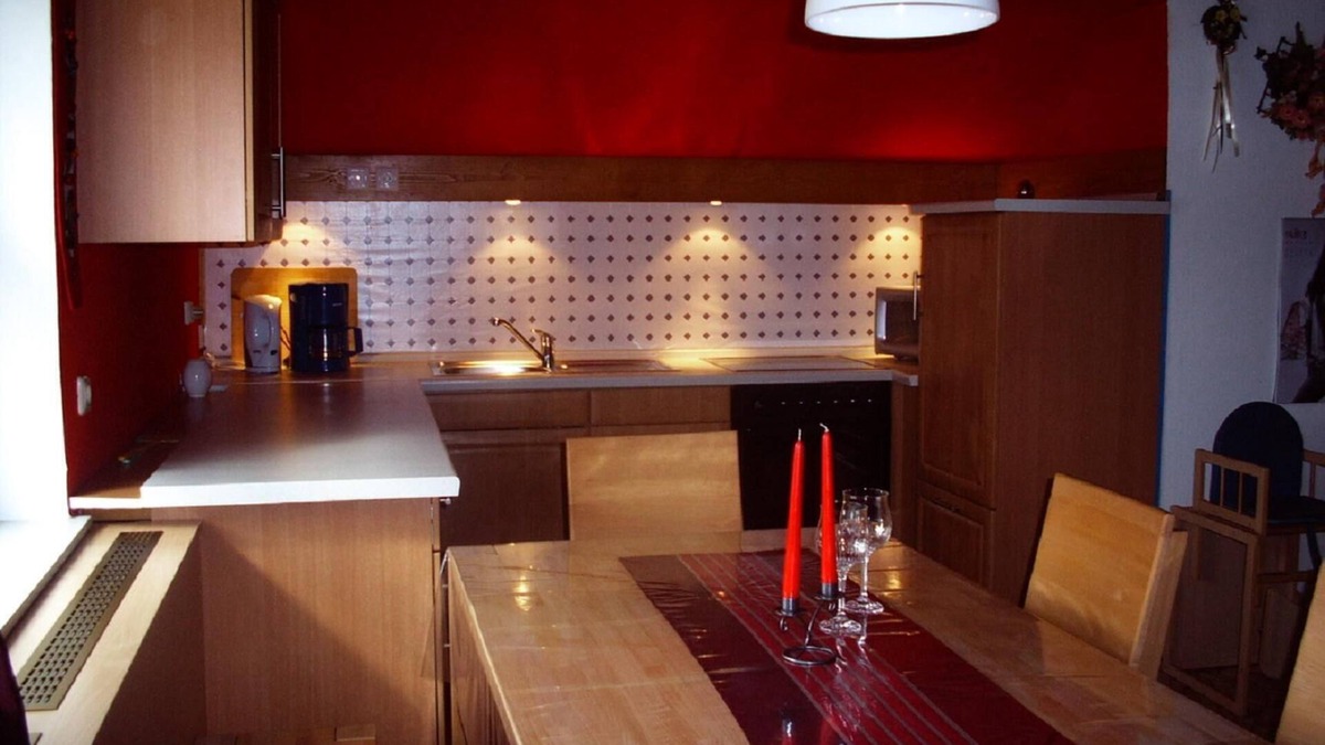 Riglasreuth Apartment | 75qm-große Ferienwohnung mit Terrasse, Liegewiese und Spielmöglichkeiten für Kinder