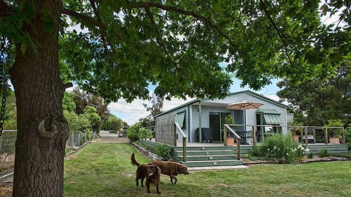 Birregurra Cottage | "76MAIN" - Birregurra