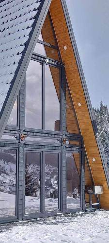 Saru Dornei Ski Chalet | 78 m² Chalet ∙ 2 bedrooms ∙ 6 guests