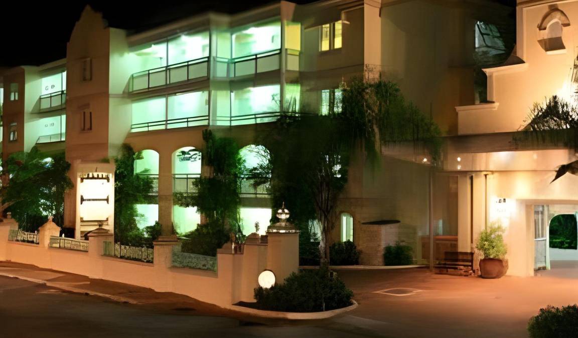 Worthing Hotel | 79 m² Hotel ∙ 2 bedrooms ∙ 127 guests