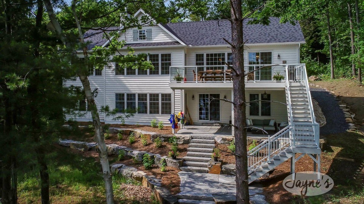 Dorset Cottage | 7Bdrm, 4Bath Dreamy Cottage on LOB. Games Room! All Day Sun!