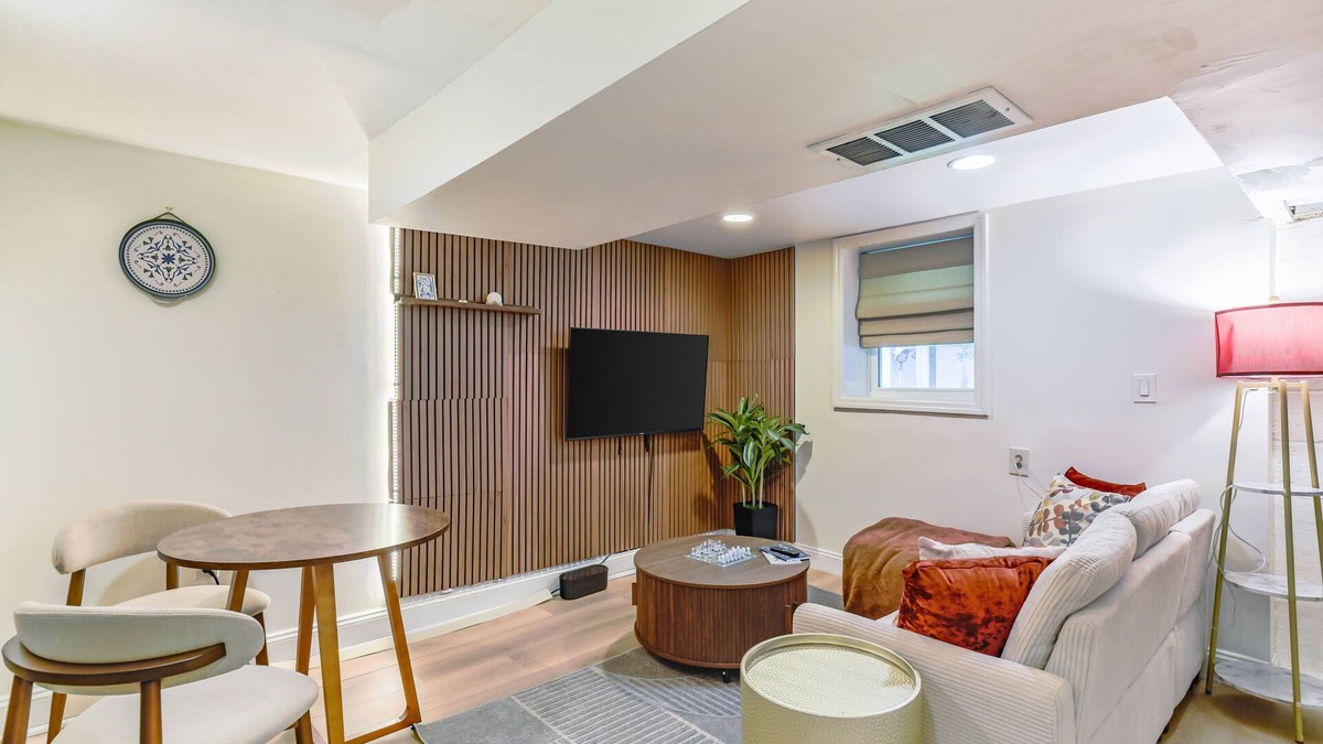 Landover Hills Apartment | 7even Clouds Éclair: Cozy basement nest near NE DC