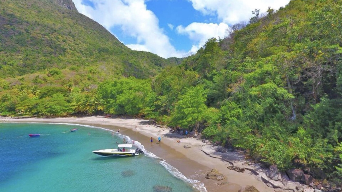 Choiseul Bed & Breakfast | 7th Heaven Kitchen & Cottage + Loft authentic Living & Cuisine @ Anse L'Ivronge