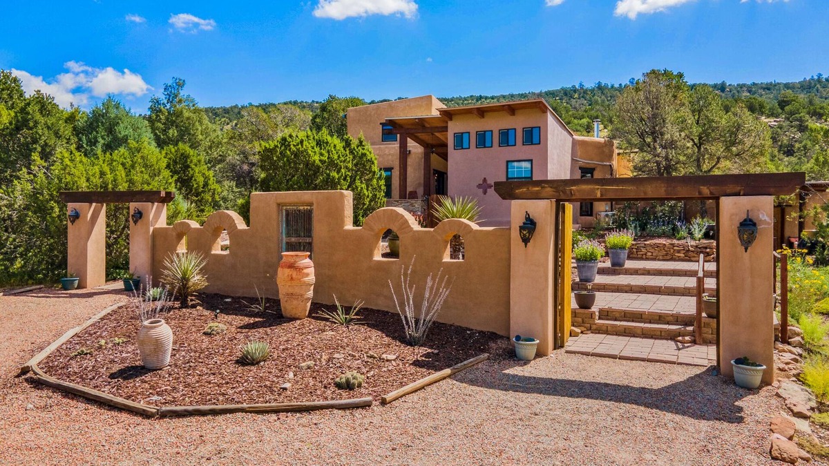 Canoncito House | 7thNtfree CasadeVaca III SantaFeAdobeCharm!