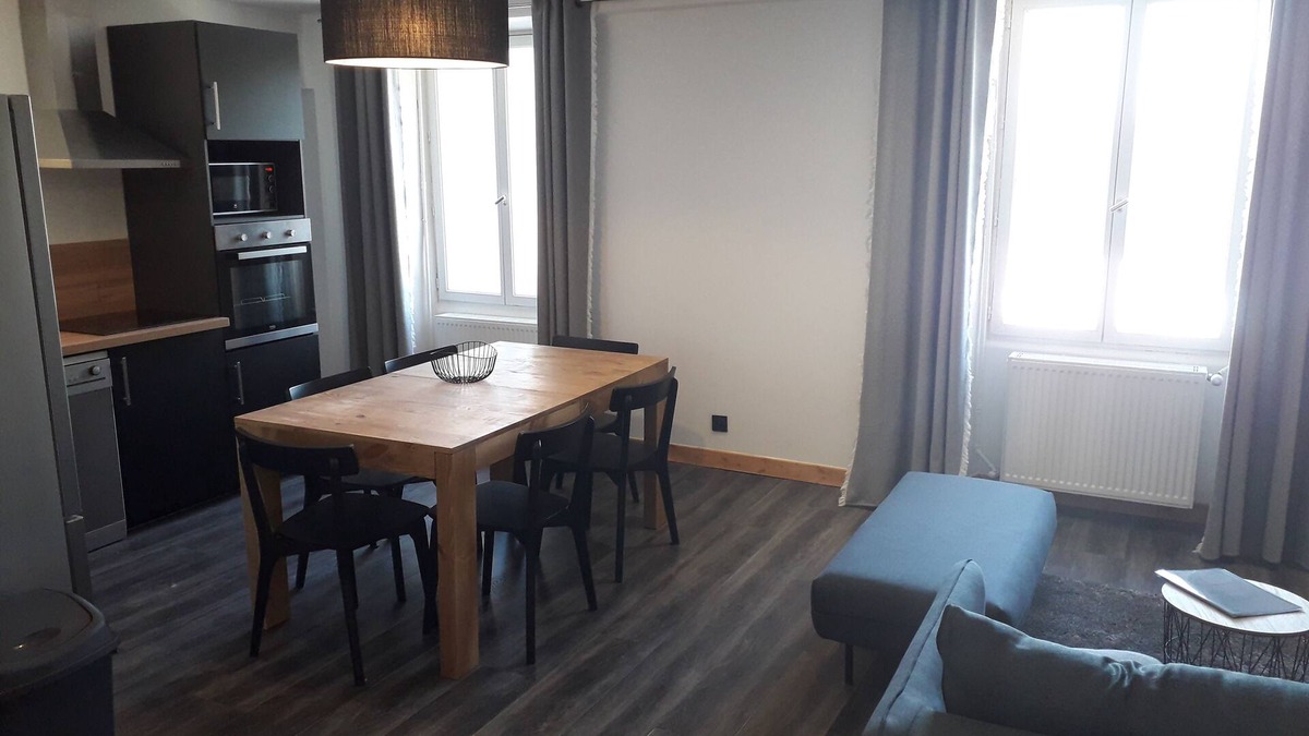 Sarcenas Apartment | 8-10 Pers apartment in the heart of the Chartreuse at the foot of the ski slopes