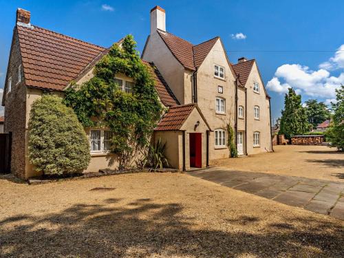 Winterbourne House | 8 Bed in Bristol 87469