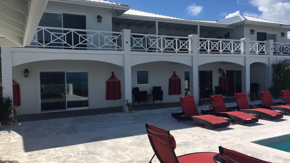 Providenciales Villa | 8 Bedroom, 10 Bathroom Villa sleeps up to 22