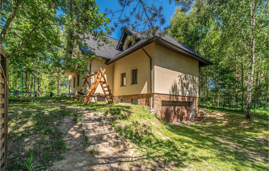 Szemud House | 8 Bedroom Awesome Home In Kamien